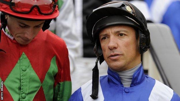 Frankie Dettori (right) with former champion jockey Jamie Spence