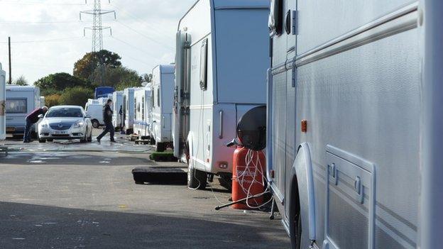 Caravans in Oak Lane