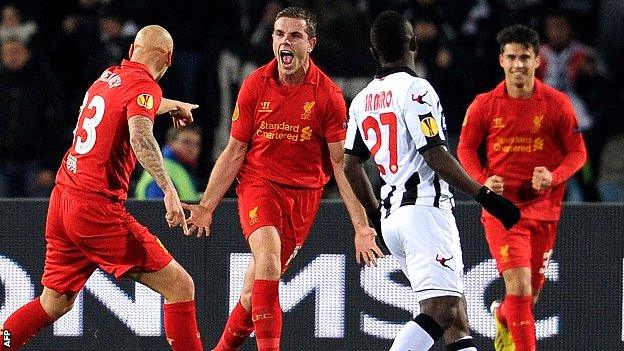 Liverpool celebrate Jordan Henderson's goal