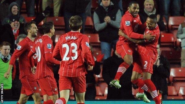 Southampton celebrate winner over Reading