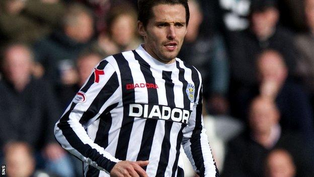 St Mirren defender Lee Mair