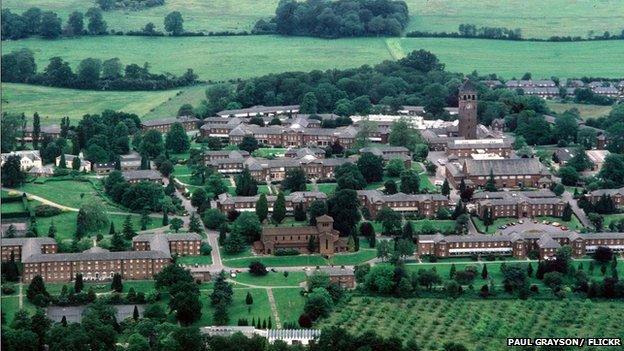 The hospital in about 1987 (photo courtesy of Paul Grayson/ Flickr)