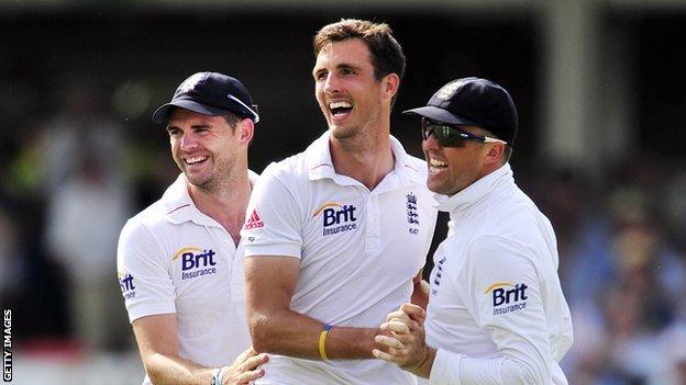 James Anderson, Steve Finn & Graeme Swann