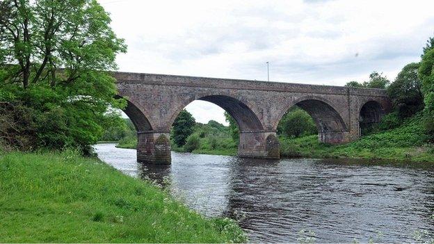 Tweedbank bridge