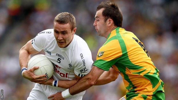 Donegal's Karl Lacey battles with Kildare's Brian Flanagan in the 2011 All-Ireland quarter-final