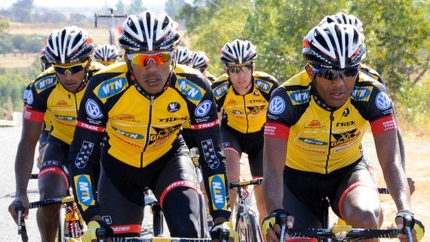 Tsgabu Grmay (far right)