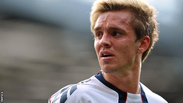 Stuart Holden