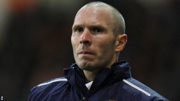 Michael Appleton