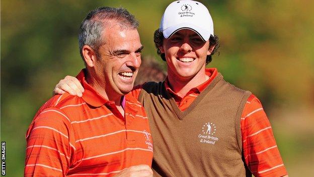 Paul McGinley (l) and Rory McIlroy