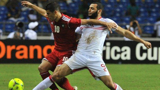 Younes Belhanda (left)