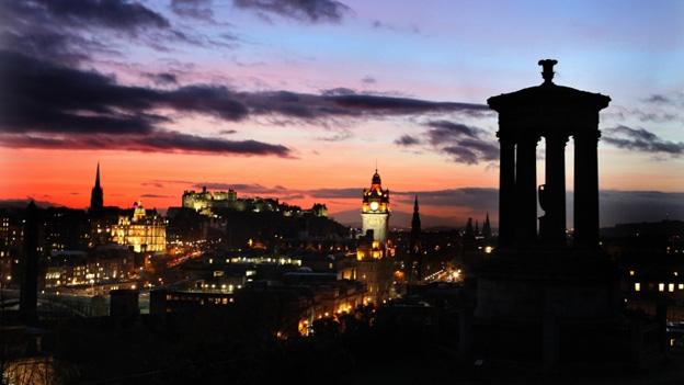 Edinburgh at night