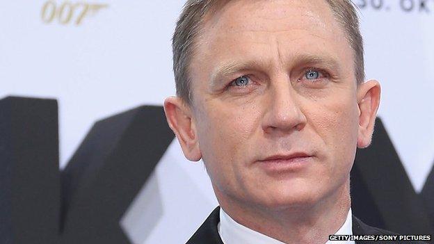 Daniel Craig