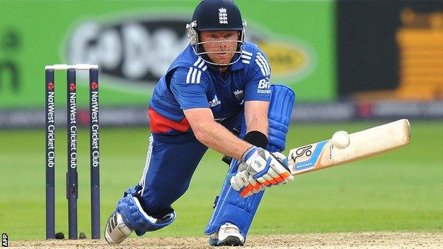 England batsman Ian Bell