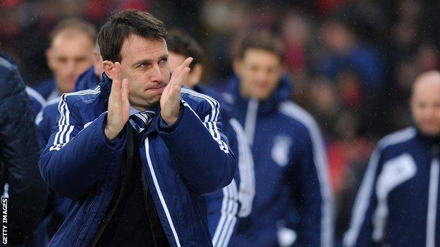 Bolton Wanderers manager Dougie Freedman