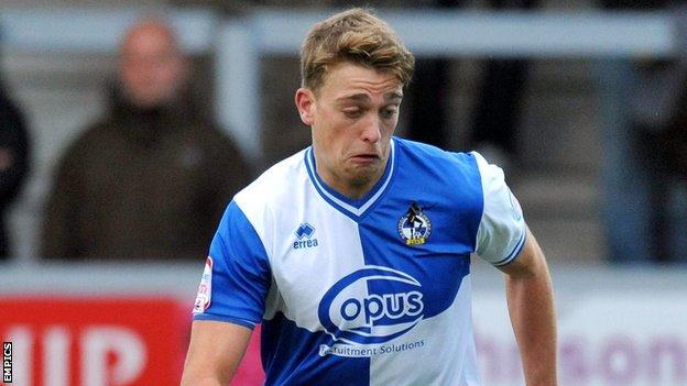 Bolton Wanderers striker Tom Eaves