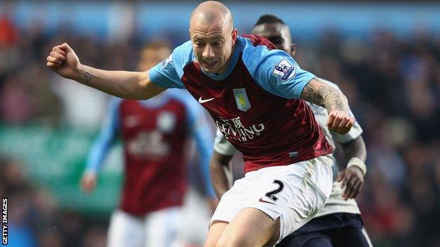 Aston Villa defender Alan Hutton