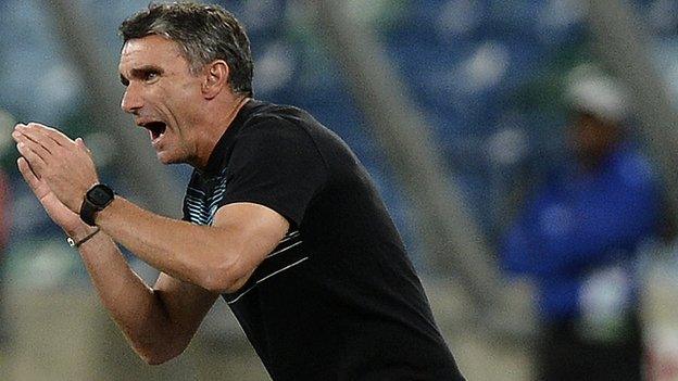 Mali coach Patrice Carteron