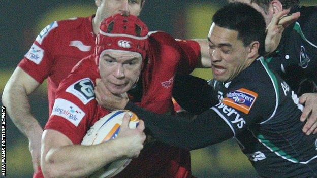 Kieran Murphy and Miah Nikora