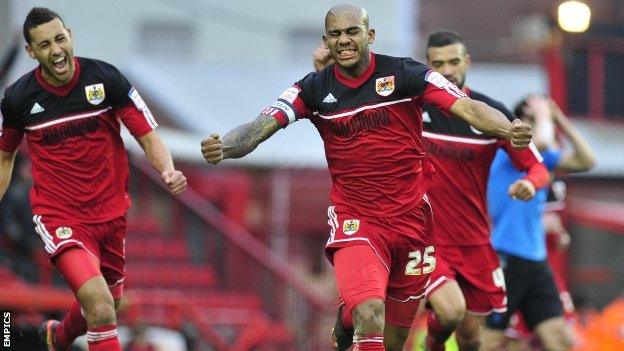 Bristol City's Marvin Elliott celebrates his goal to make it 2-0 against Nottingham Forest