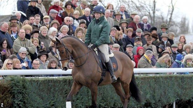 Rider Laura Collett and Kauto Star at Newbury