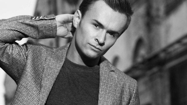 Jon Lee