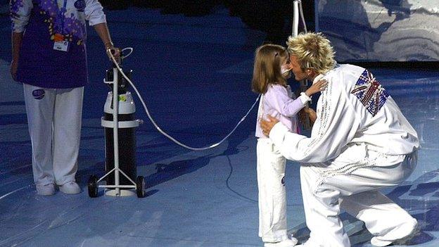 David Beckham was the final relay runner in 2002, with Kirsty Howard