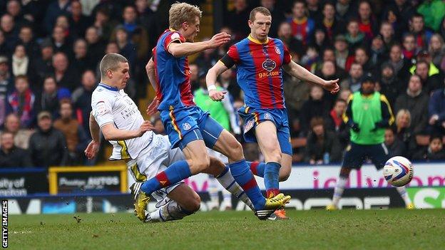 Crystal Palace v Leeds