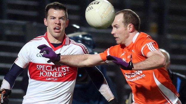 Derry's PJ McCloskey challenges James Lavery