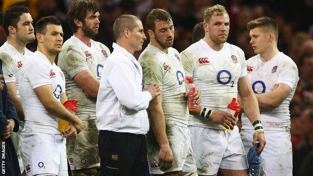 Stuart Lancaster (fourth right) and England