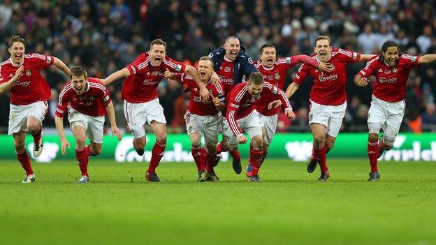 Wrexham celebrate winning the FA Trophy