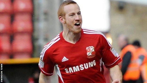 Adam Rooney