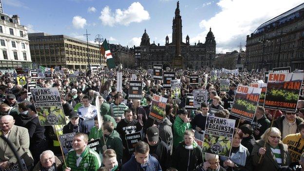 Fans at the rally