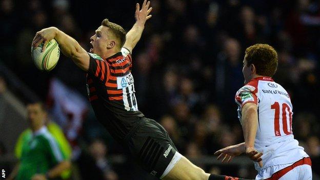 Chris Ashton dives over for Saracens' second try