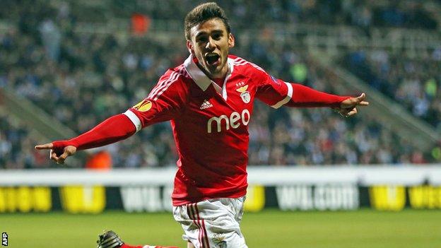 Eduardo Salvio