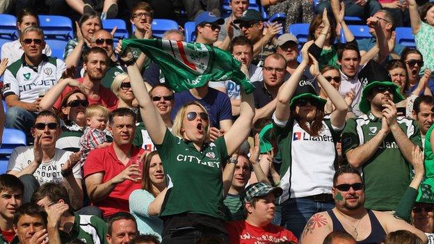 London Irish fans