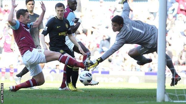 Matt Jarvis's cross finds the bottom corner