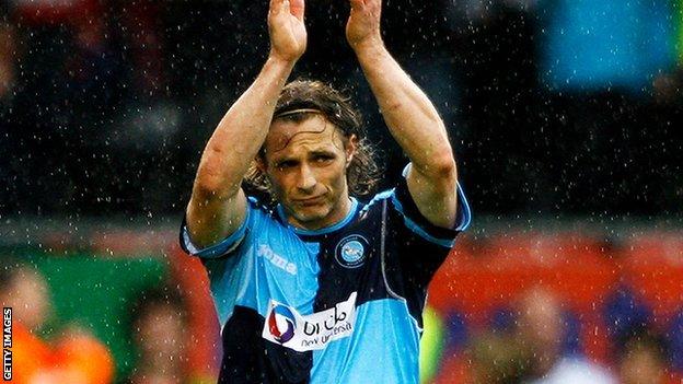 Gareth Ainsworth