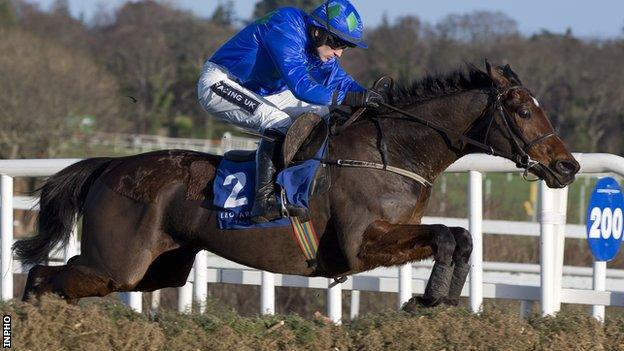 Ruby Walsh on Hurricane Fly