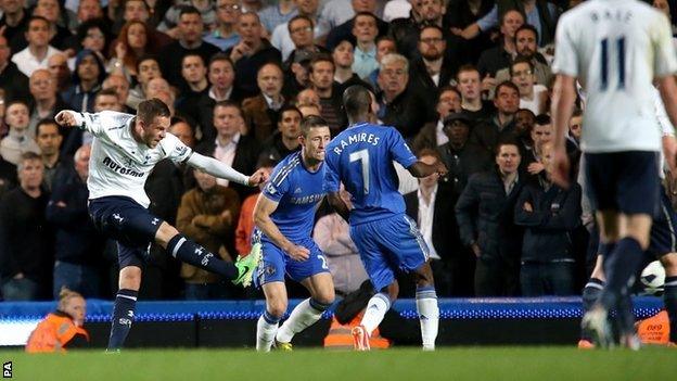 Gylfi Sigurdsson (left) scores for Spurs