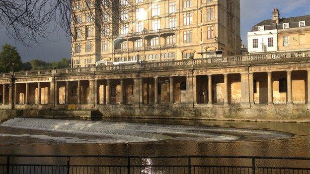 Colonnades next to Pulteney Weir in Bath