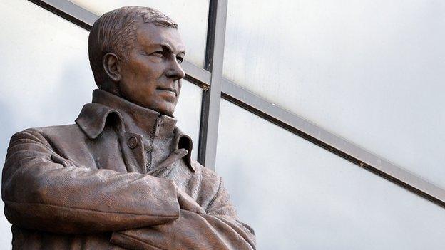 Statue of Sir Alex Ferguson outside Old Trafford