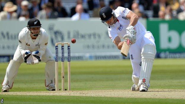 Nick Compton slices a drive to point