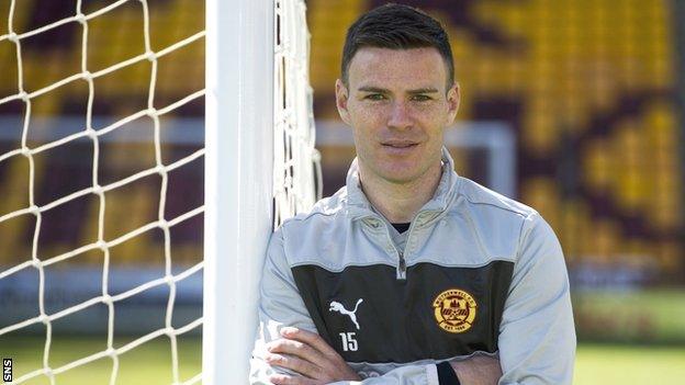 Motherwell defender Simon Ramsden