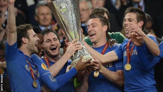 The Chelsea team celebrate victory in the 2013 Europa League final