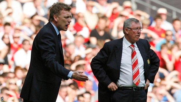 David Moyes (left) is to succeed Sir Alex Ferguson as Manchester United's manager