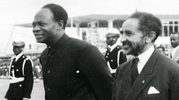 Ethiopian Emperor Haile Selassie (C) and Ghana's founder and first President Kwame Nkrumah (L) at founding of OAU