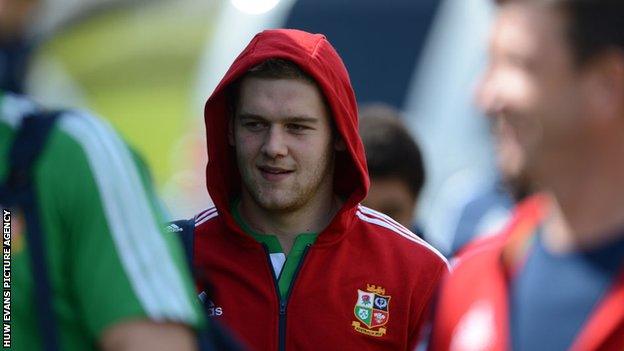 Dan Lydiate at a British and Irish Lions training session