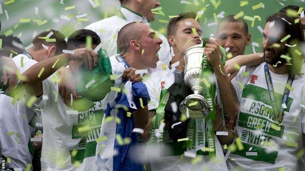 Celtic players celebrate