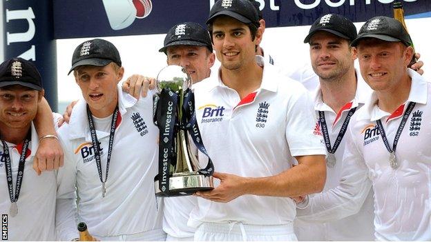 England captain Alastair Cook celebrates his team's 2-0 series win against New Zealand