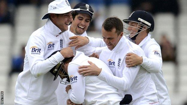 England celebrate at Headingley